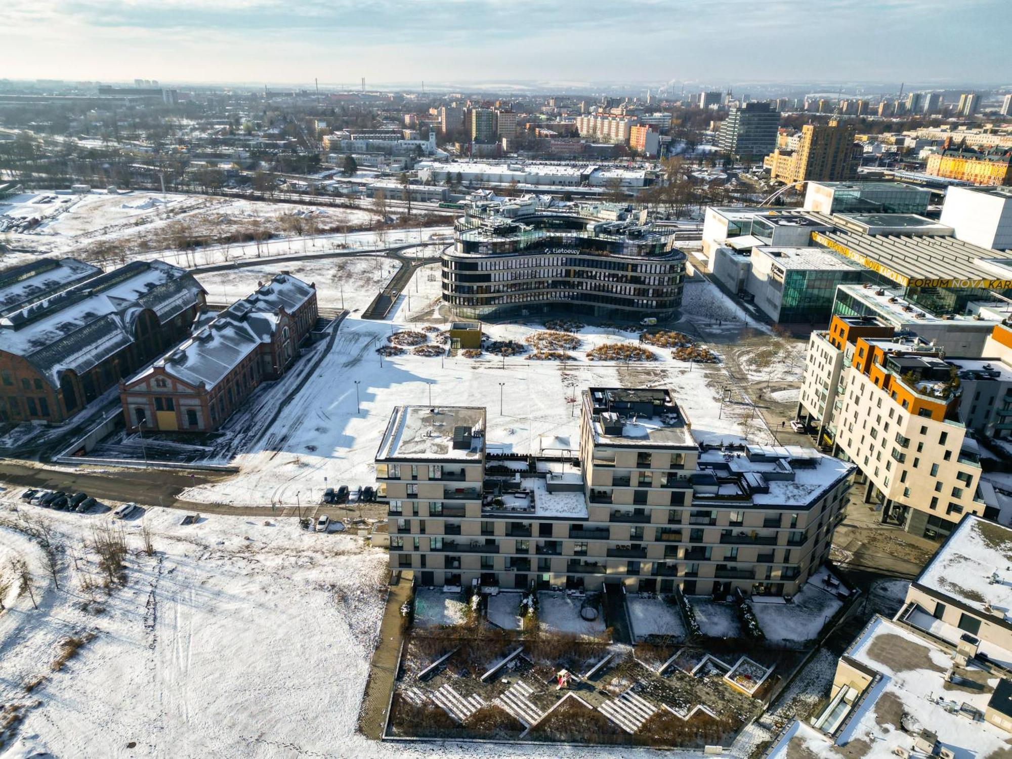 Bnb New Beautiful Apartment In The Center Of Ostrava With Option Garage Parking Exterior foto